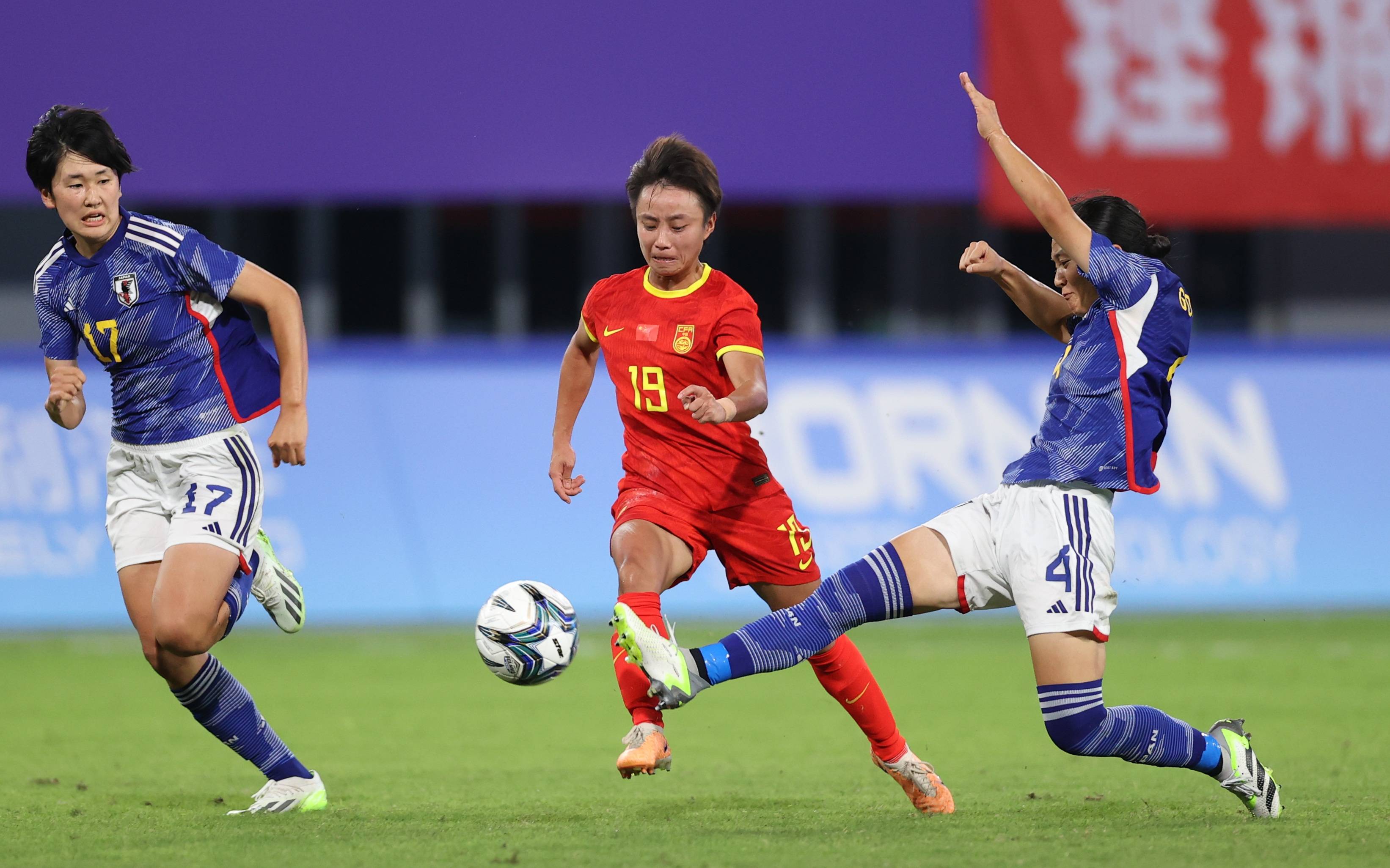 国际赛事中，中国女足展现实力