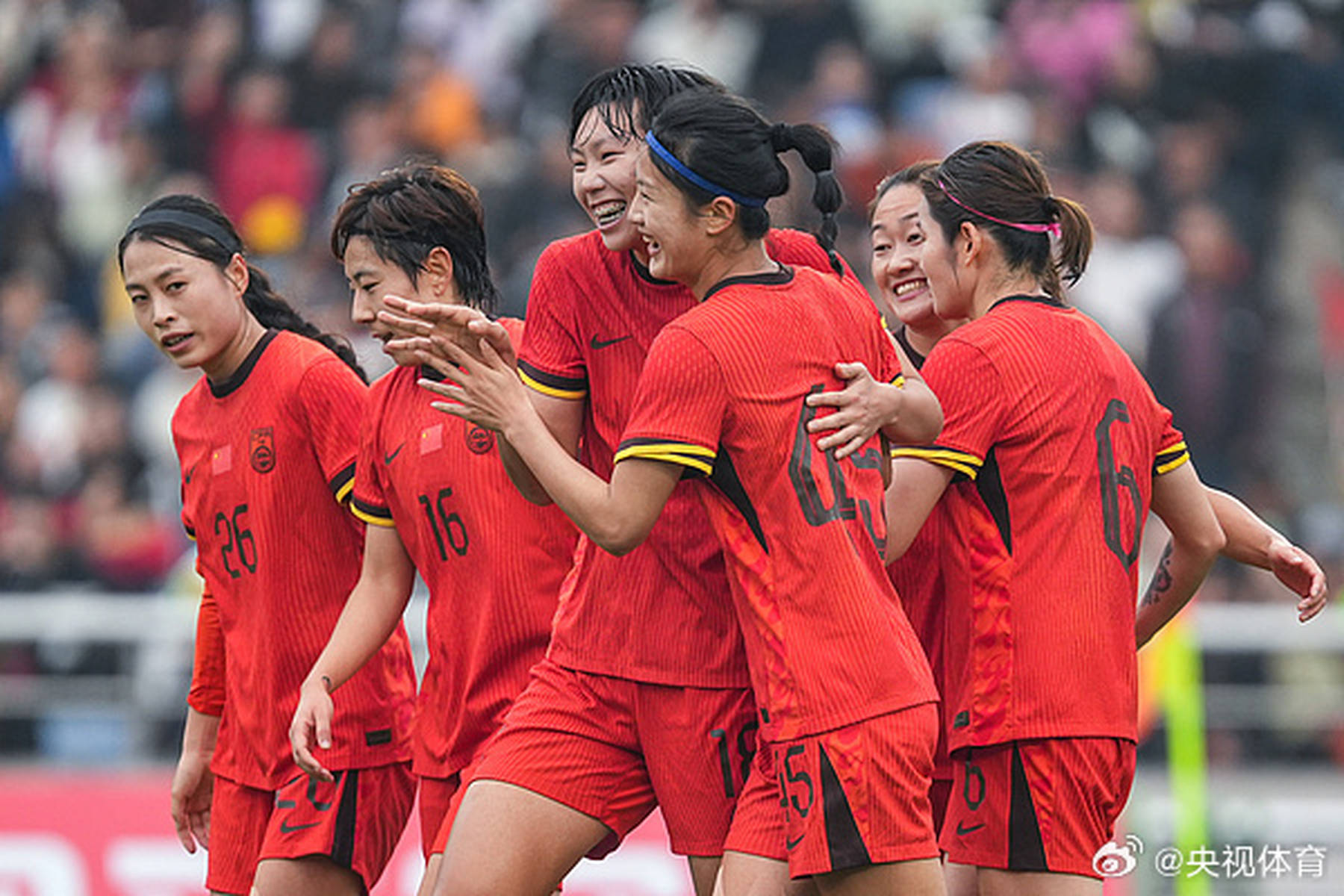 关于攻守兼备！中国女足备战国际友谊赛的信息